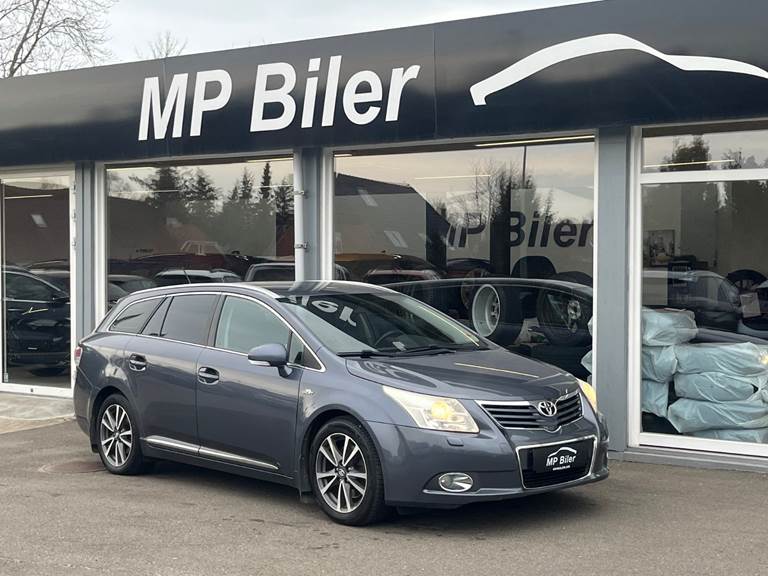 Toyota Avensis 2,2 D-CAT 150 T2 stc. aut.