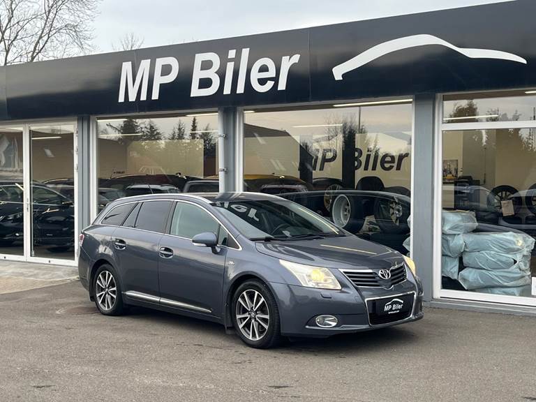 Toyota Avensis 2,2 D-CAT 150 T2 stc. aut.