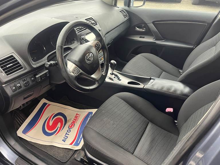 Toyota Avensis 2,2 D-CAT 150 T2 stc. aut.