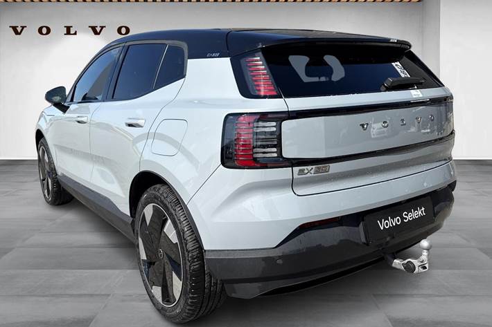 Grå Volvo EX30 fra 2025