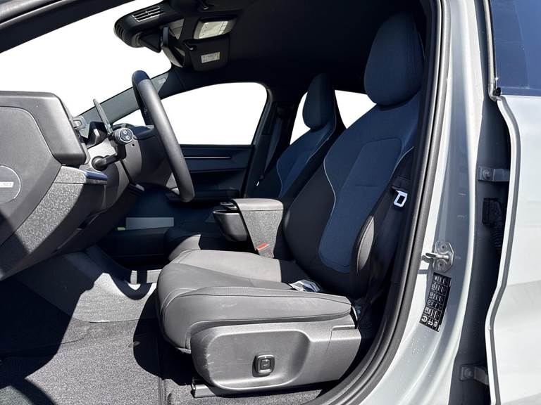 Volvo EX30 Extended Range Plus