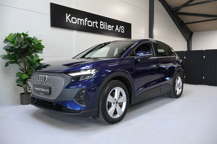 Blå Audi Q4 e-tron fra 2022