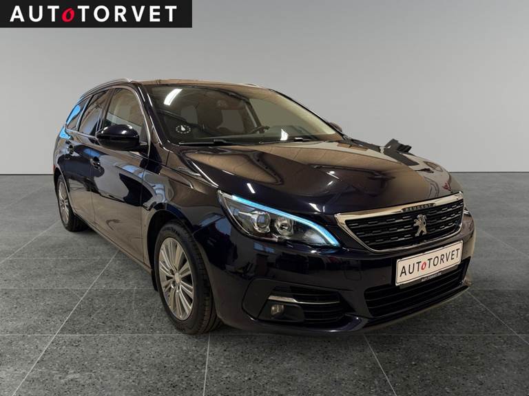 Peugeot 308 1,6 BlueHDi 120 Selection Sky SW