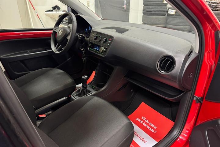 Rød Skoda Citigo fra 2017