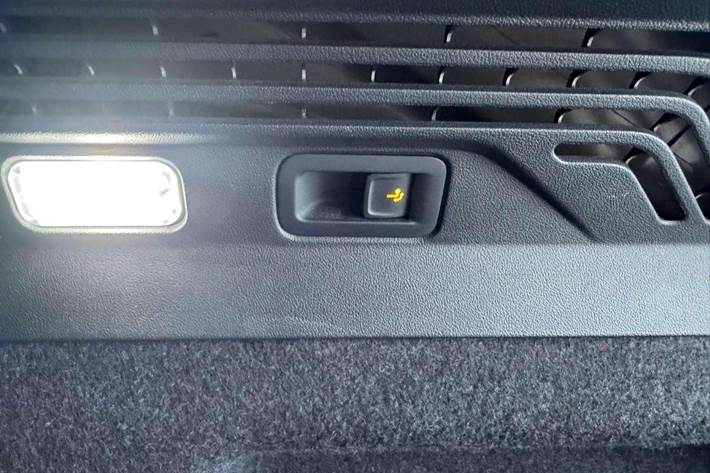 Grå VW ID.4 fra 2021