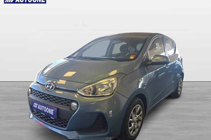 Blå Hyundai i10 fra 2018 set udefra