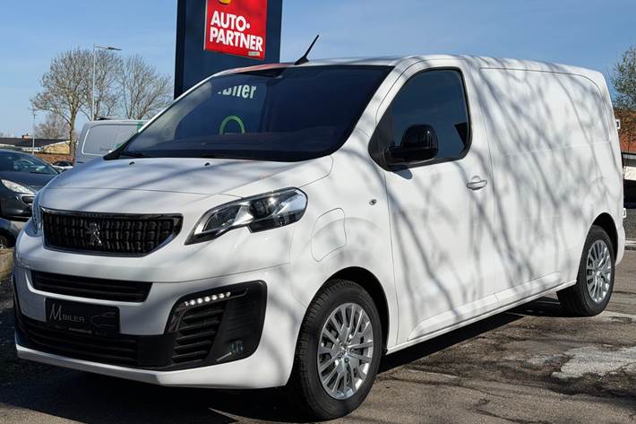 Hvid Peugeot e-Expert fra 2024