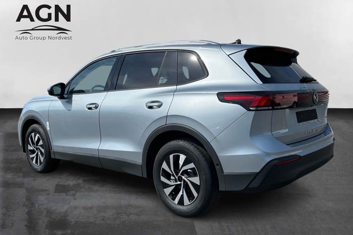 Sølv VW Tiguan fra 2026