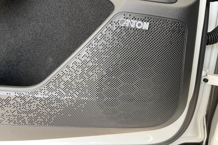 Hvid Skoda Enyaq fra 2026