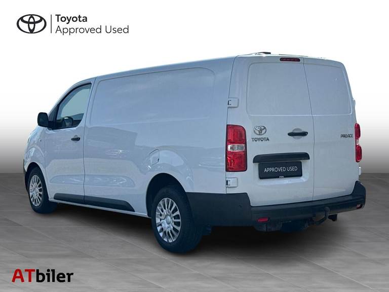 Toyota ProAce 2,0 Long D Comfort Master 144HK Van 8g Aut.
