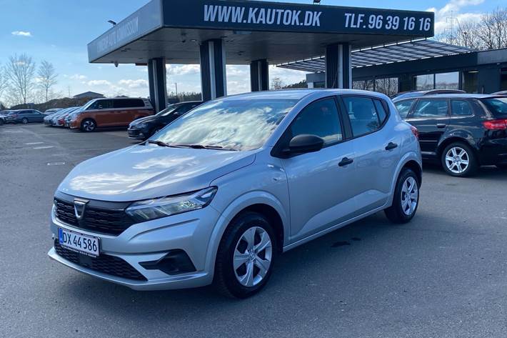Sølv Dacia Sandero fra 2022