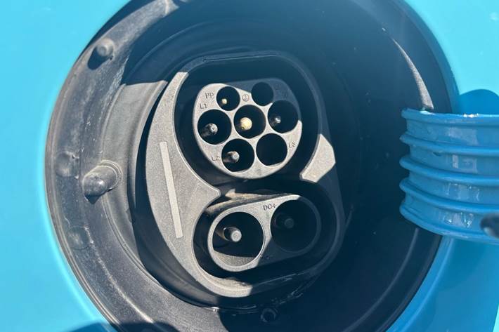 Blå VW e-up fra 2021