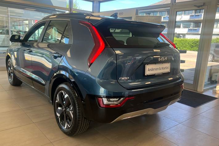 Blå Kia Niro EV fra 2025