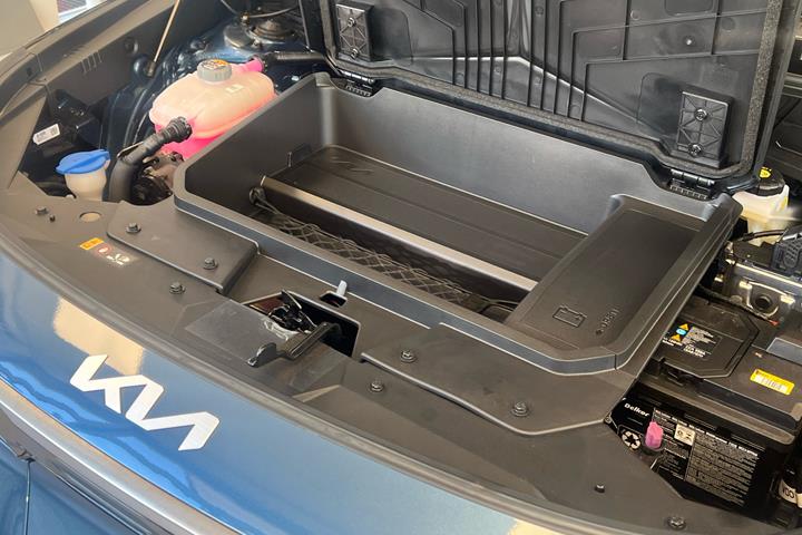 Blå Kia Niro EV fra 2025