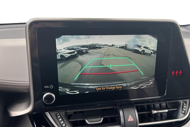 Sort Toyota C-HR fra 2023