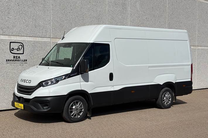Hvid Iveco Daily fra 2026