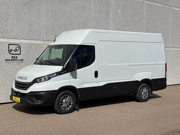 Iveco Daily 3,0 35S18 12m3 D Hi-Matic 176HK Van 8g Aut.