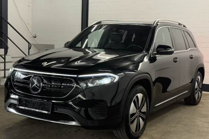 Sort Mercedes EQB250+ fra 2023