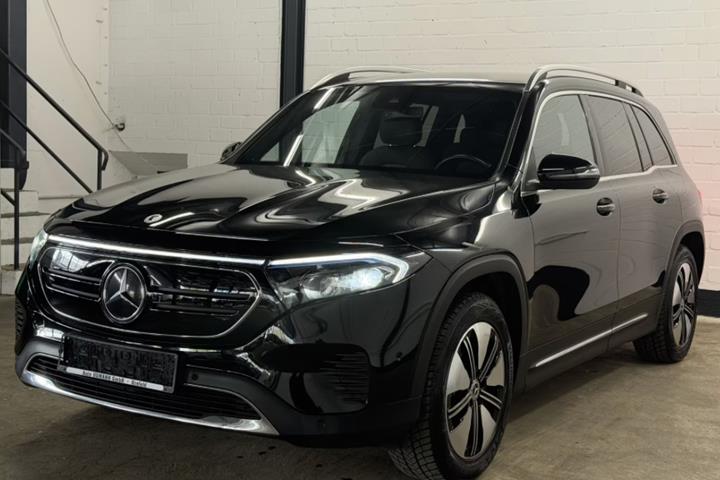 Sort Mercedes EQB250+ fra 2023