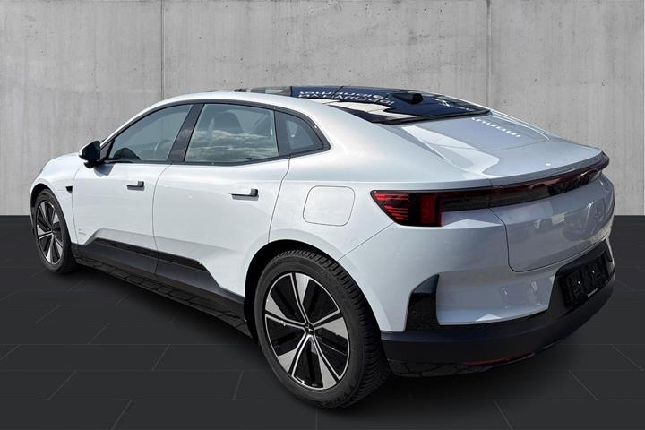 Hvid Polestar 4 fra 2024