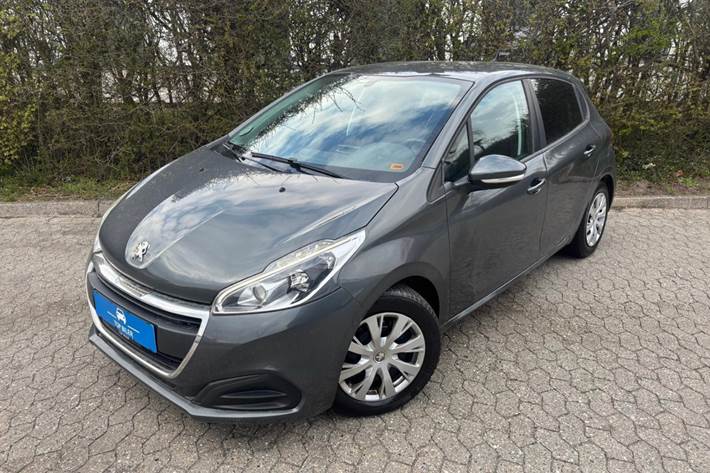 undefined Peugeot 208 fra 2017