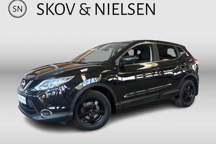 Sort Nissan Qashqai fra 2016