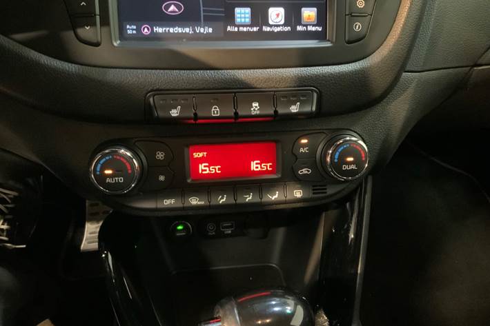 Rød Kia Ceed fra 2018