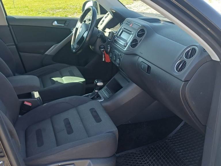 VW Tiguan 2,0 TDi 140 Sport & Style Tiptr. 4Motion Van