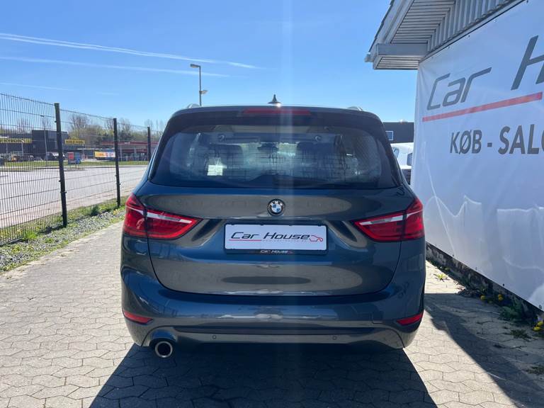 BMW 218i 1,5 Gran Tourer Connected aut. 7prs