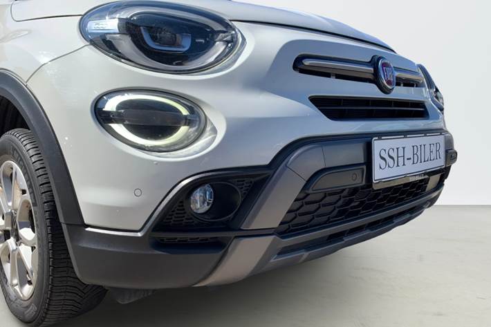 Hvid Fiat 500X fra 2020