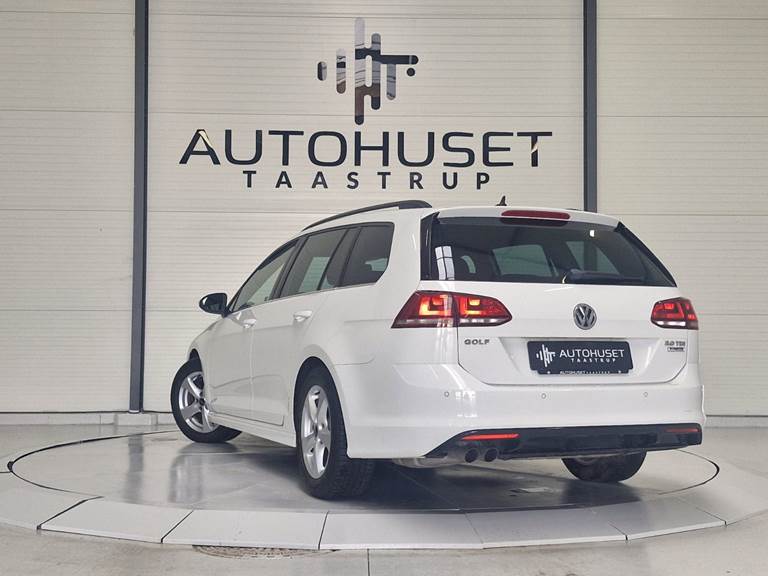 VW Golf VII 2,0 TDi 150 R-line Variant DSG BMT