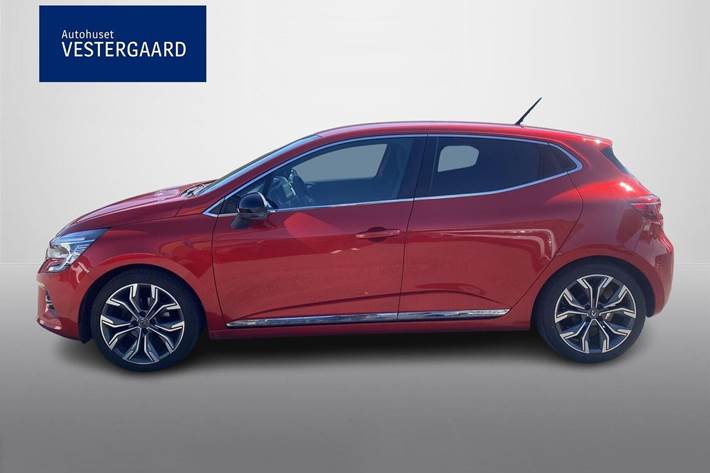 Rød Renault Clio V fra 2020