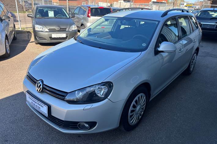 Sølv VW Golf VI fra 2011