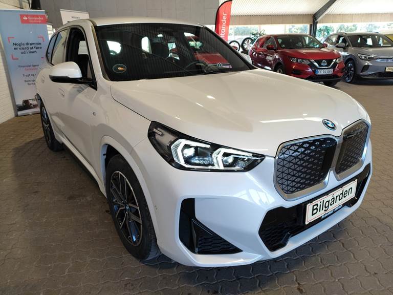 BMW iX1 eDrive20 M-Sport