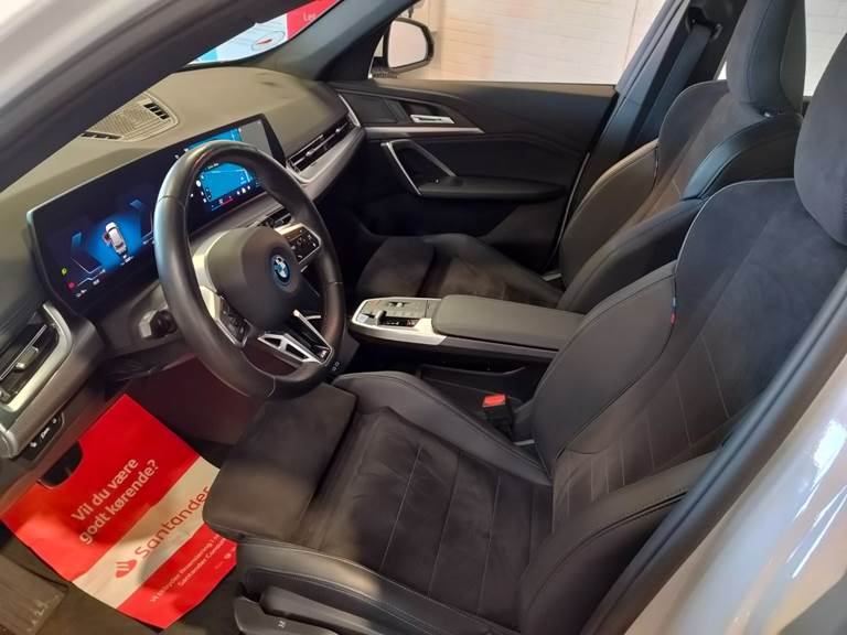 BMW iX1 eDrive20 M-Sport