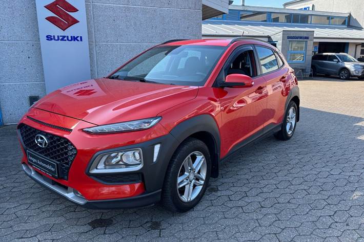 Orange Hyundai Kona fra 2018