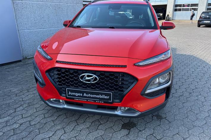 Orange Hyundai Kona fra 2018