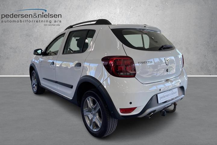 Hvid Dacia Sandero fra 2017