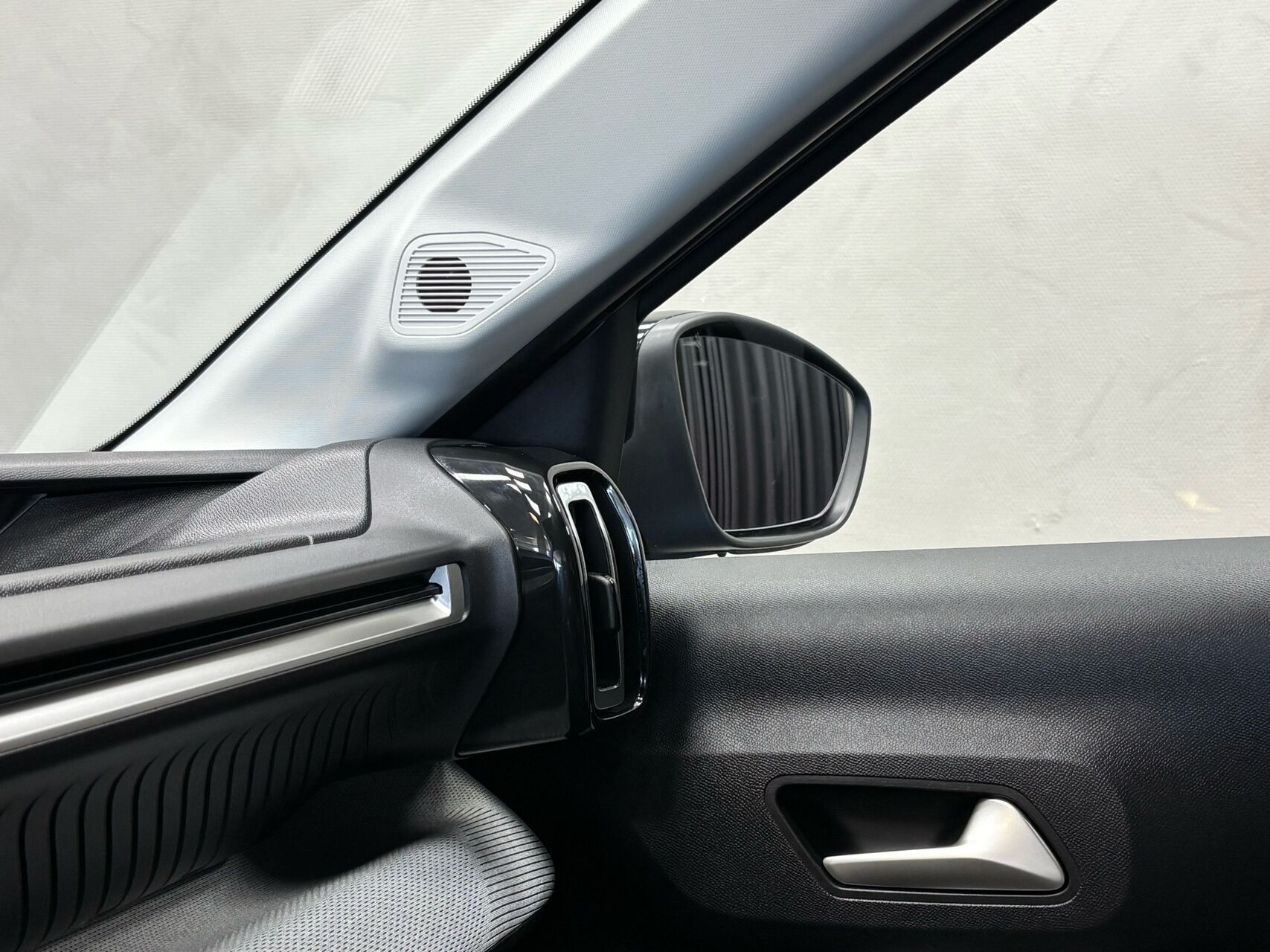 Blå Citroën ë-C3 fra 2025