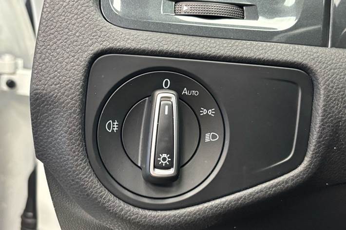 Hvid VW e-Golf fra 2020