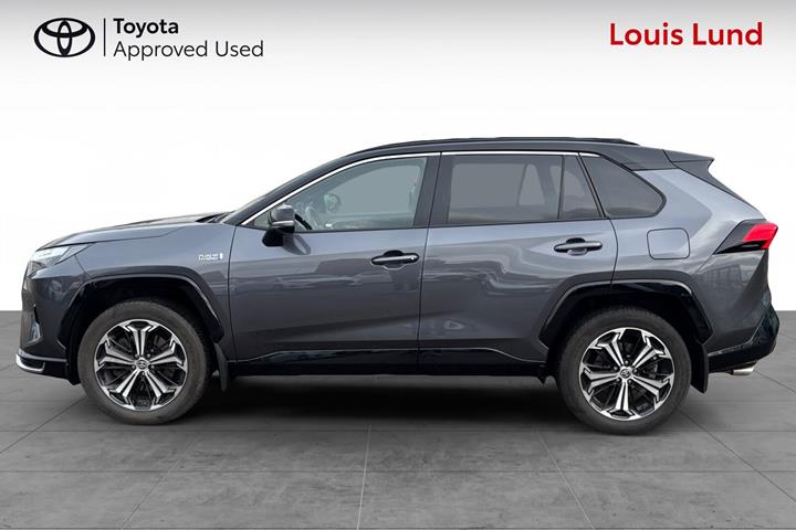 Grå Toyota RAV4 Plug-in fra 2024