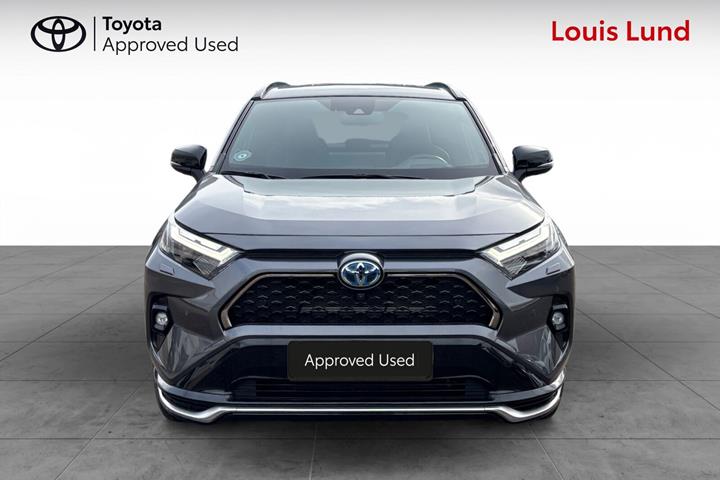 Grå Toyota RAV4 Plug-in fra 2024