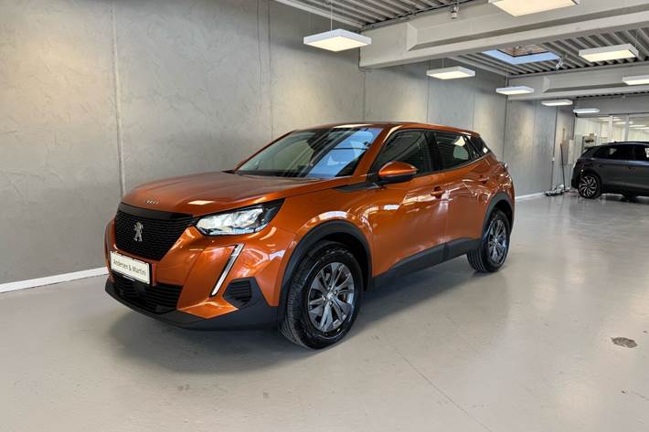 Orange Peugeot 2008 fra 2021