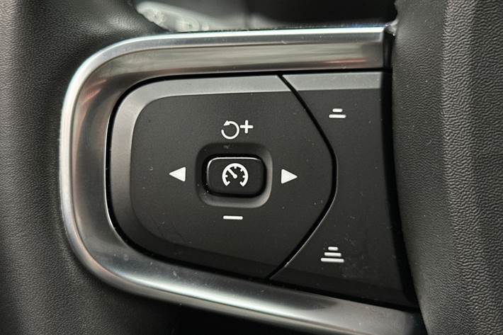 Sort Volvo C40 fra 2022