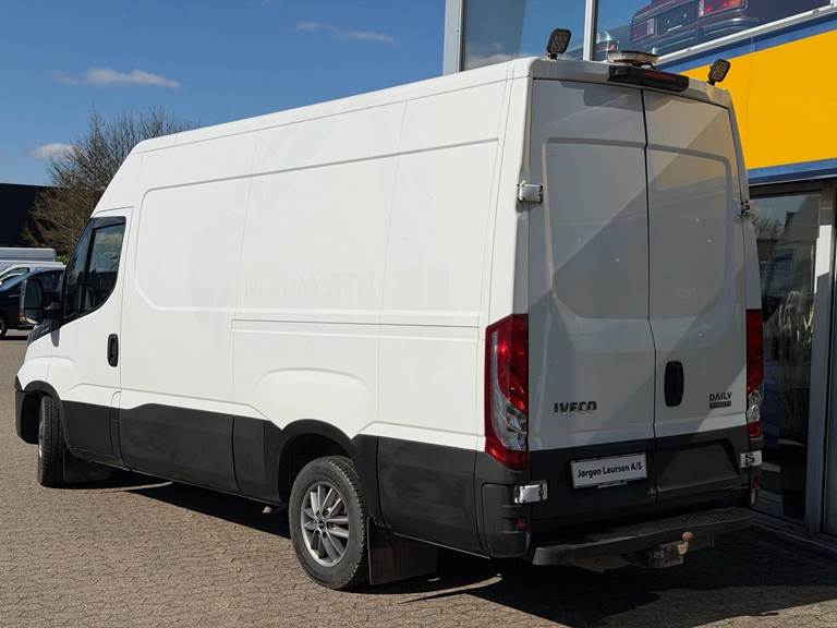 Iveco Daily 3,0 35S18 12m3 D 180HK Van 8g Aut.