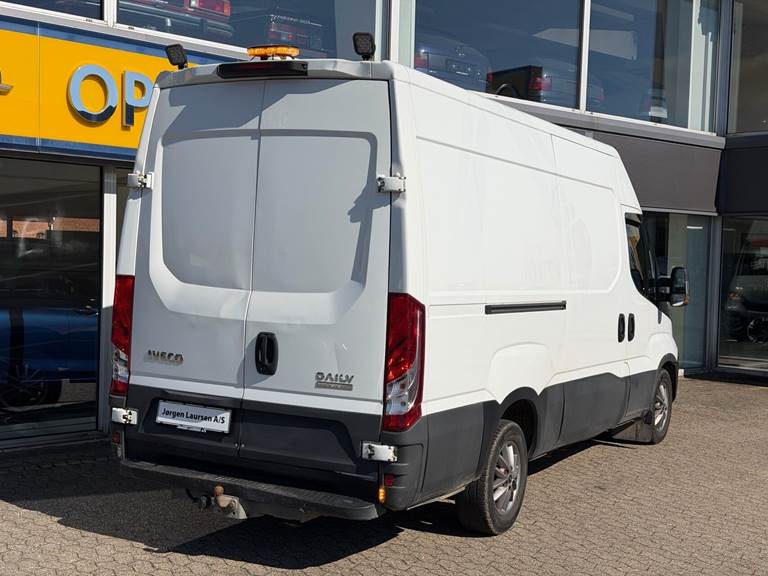 Iveco Daily 3,0 35S18 12m3 D 180HK Van 8g Aut.