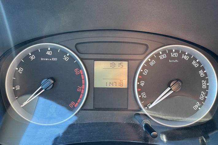 Hvid Skoda Fabia fra 2010