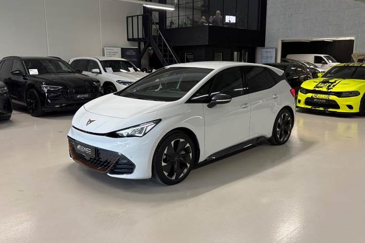 Hvid Cupra Born fra 2024