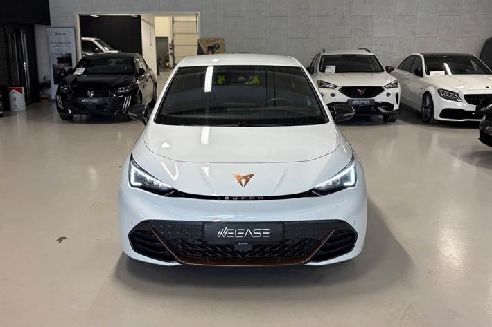 Hvid Cupra Born fra 2024