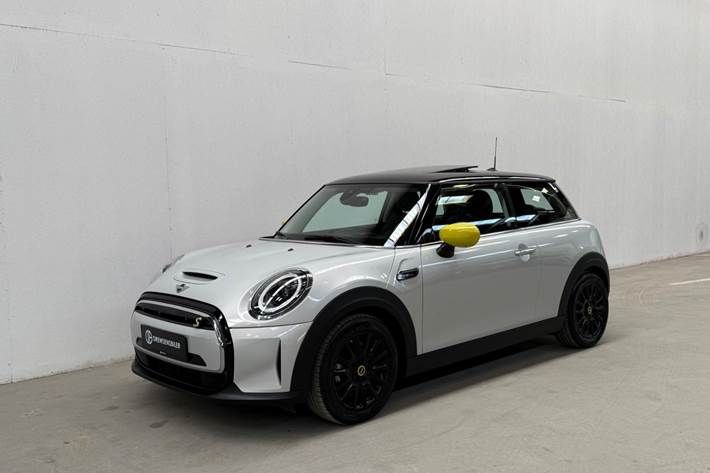 Hvid Mini Cooper SE fra 2022